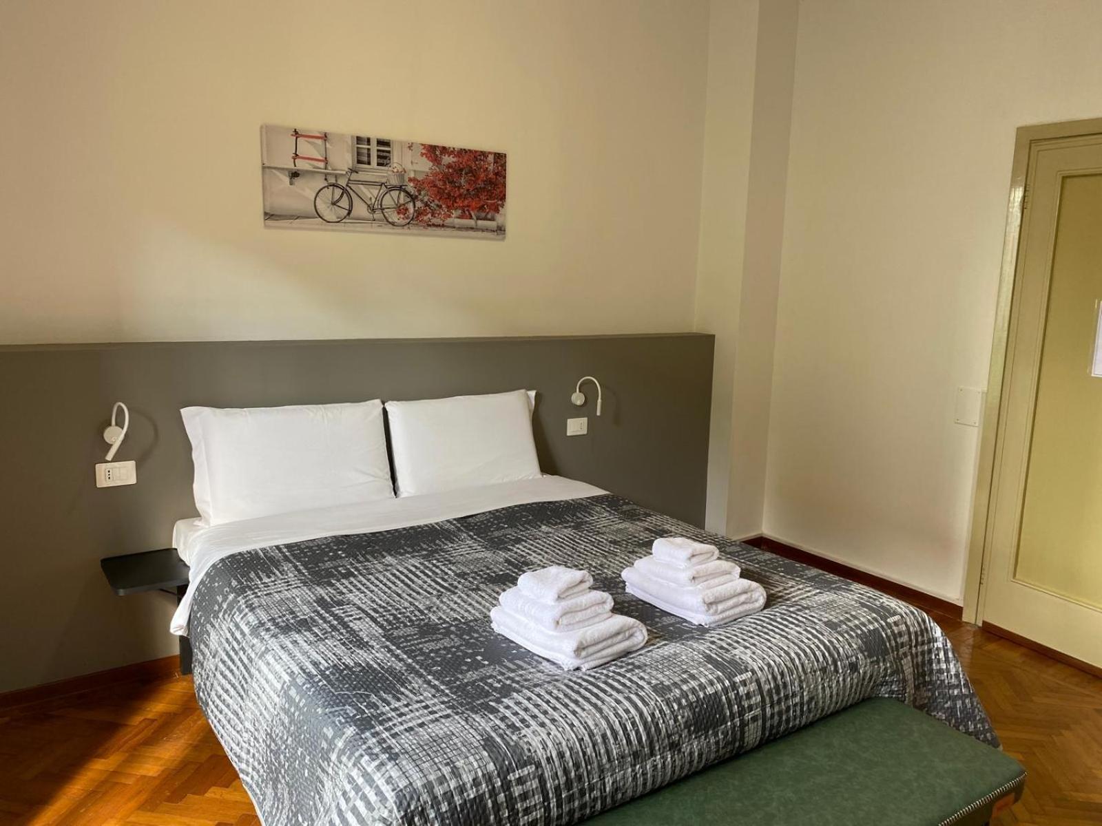 Megaride'S Dependance Hotel Como Bagian luar foto